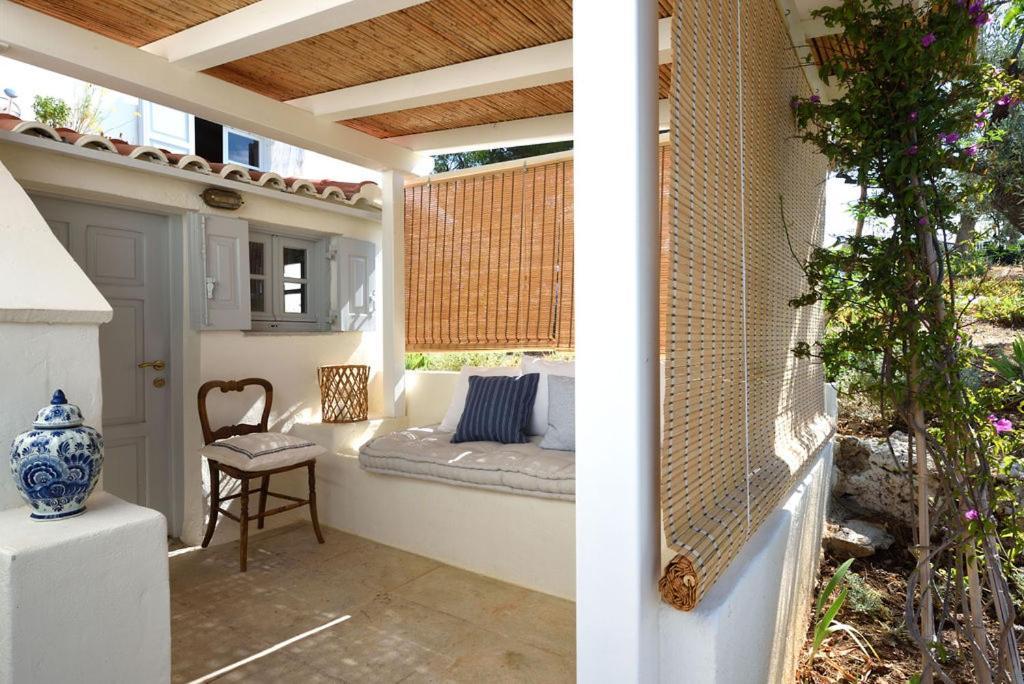 The Dutch Suite, Romantic Boutique Guesthouse Porto Cheli Exteriér fotografie